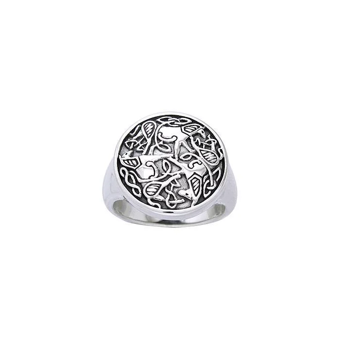 Celtic Knotwork Horse Ring TRI902