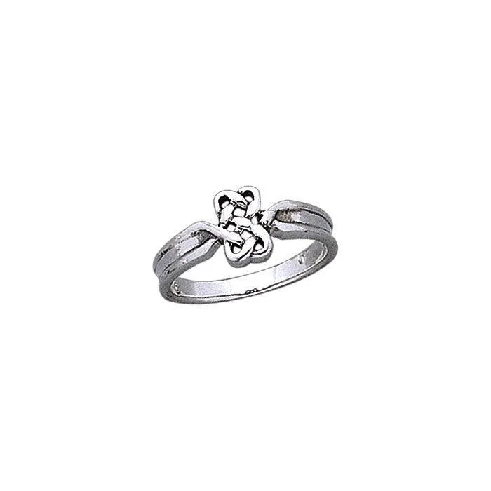 Eternal Celtic Hearts Sterling Silver Ring TR1761