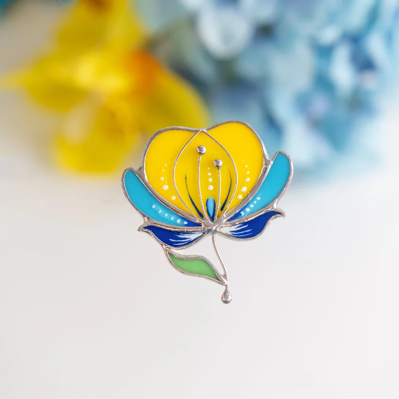 Dahlia Flower Brooch