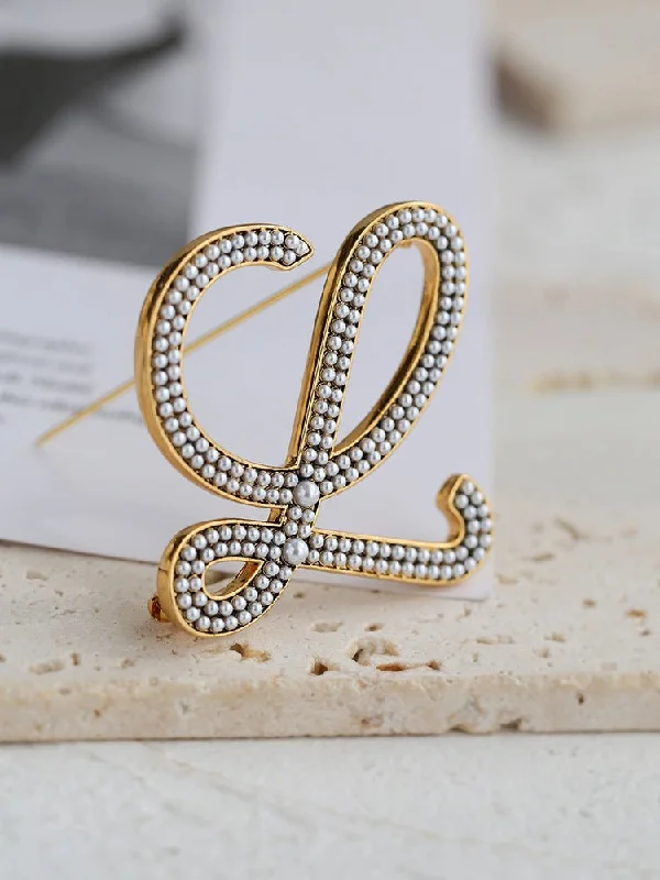 Diamond Inlaid Letter Pearl Brooch