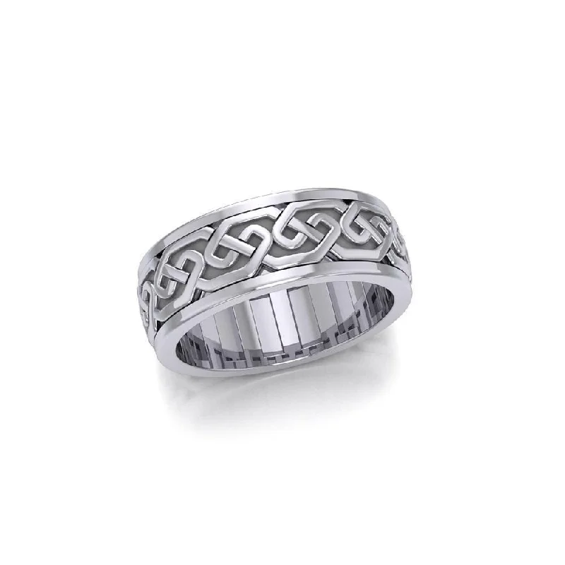 A showcase of Celtic beauty ~ Sterling Silver Celtic Knotwork Spinner Ring TRI771