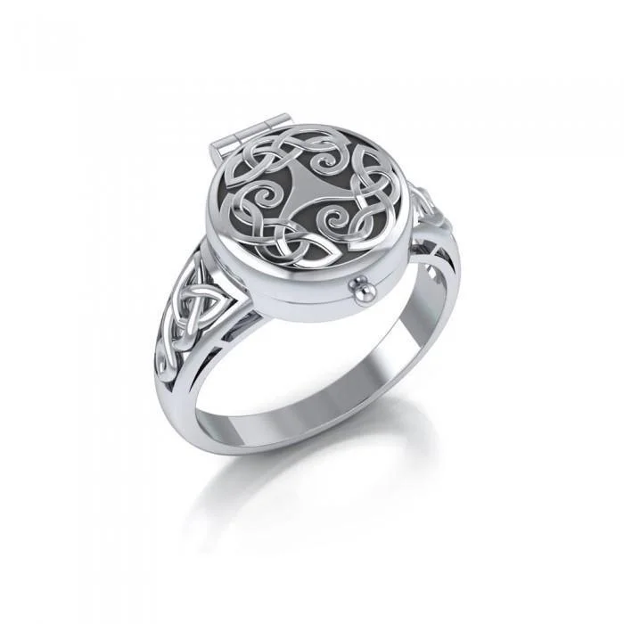 Celtic Knotwork Spiral Poison Ring TR846