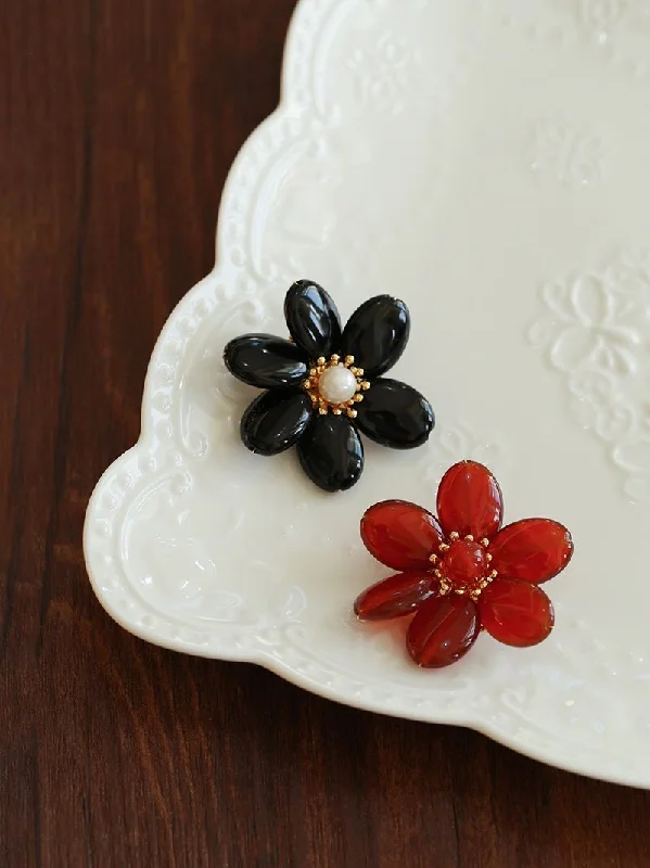 Vintage Natural Agate Flower Brooch